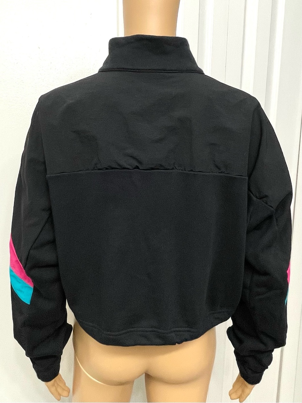 adidas Originals Half-Zip Crop Track Jacket Black Cropped Active Top size L - Picture 7 of 13